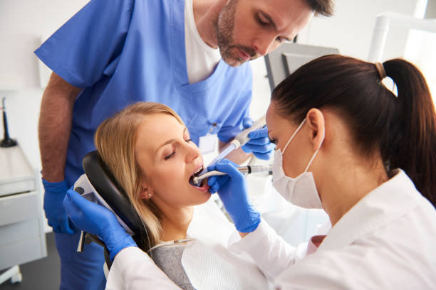 Best Teeth Whitening  in Rio Bravo, TX